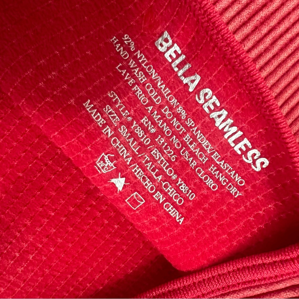 Bella Seamless ribbed crop tank top - Picture 7 of 10